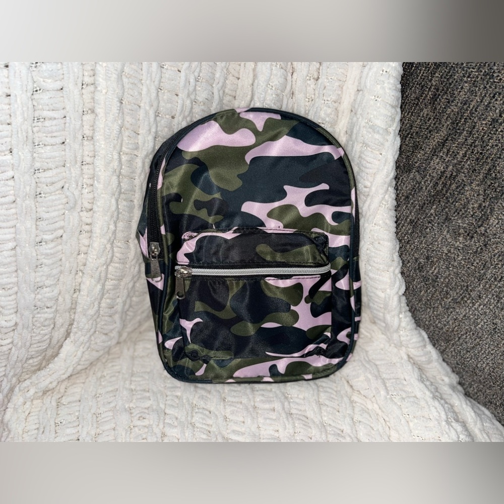3 mini backpacks - Picture 2 of 11